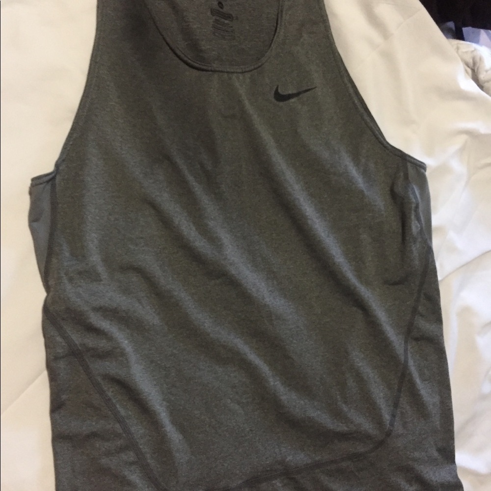 Nike sleeveless dri fit